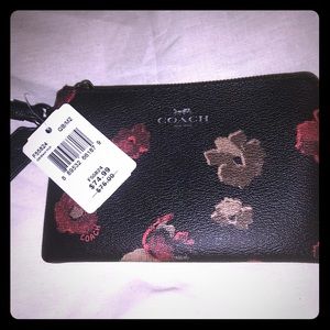 Coach floral wristlet F55824. original price $75